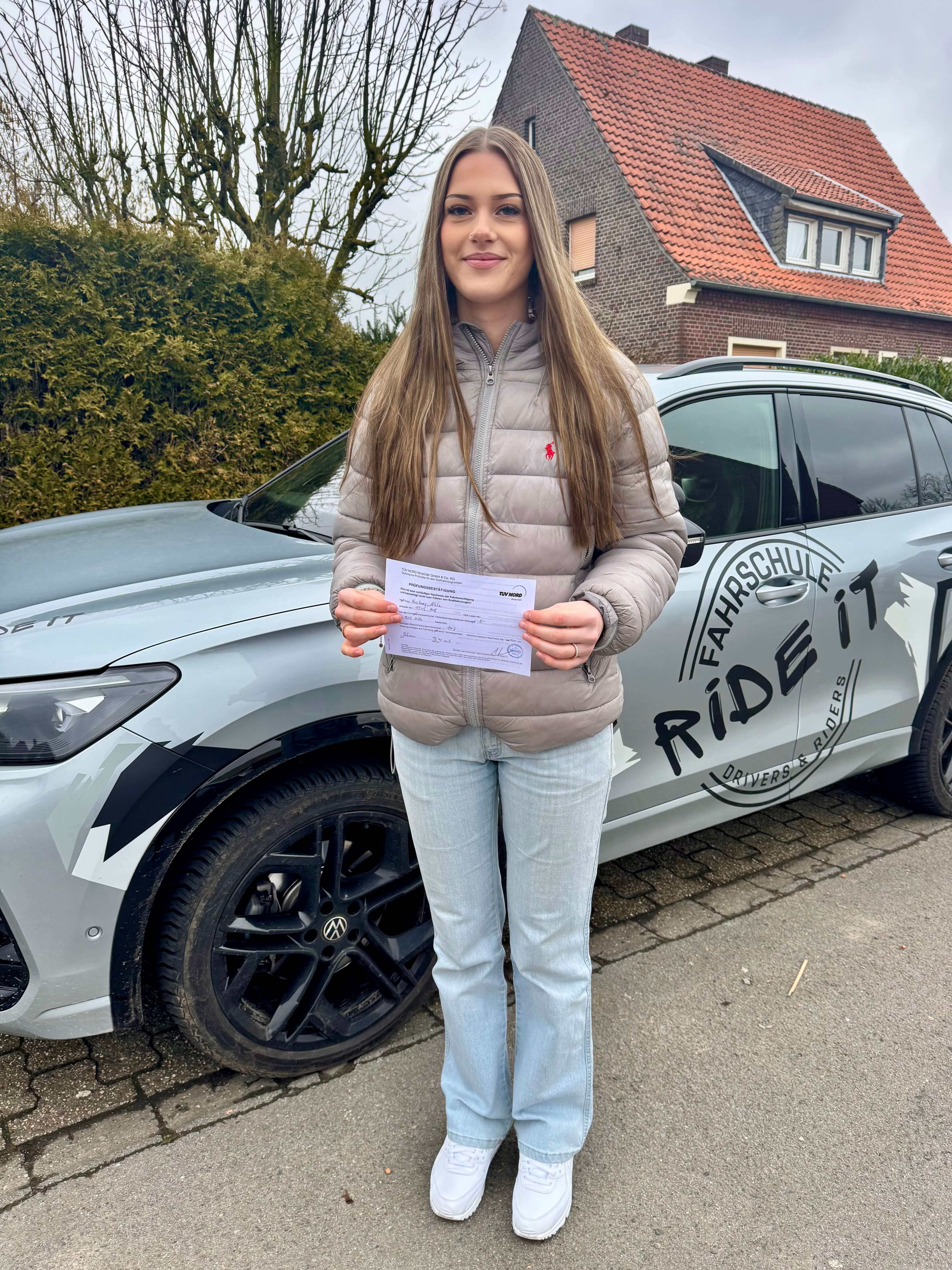 Bestandene/r Fahrschüler/in